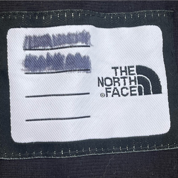 The North Face Black Denali Jacket - Big Kids Size XS Unisex - Picture 9 of 13